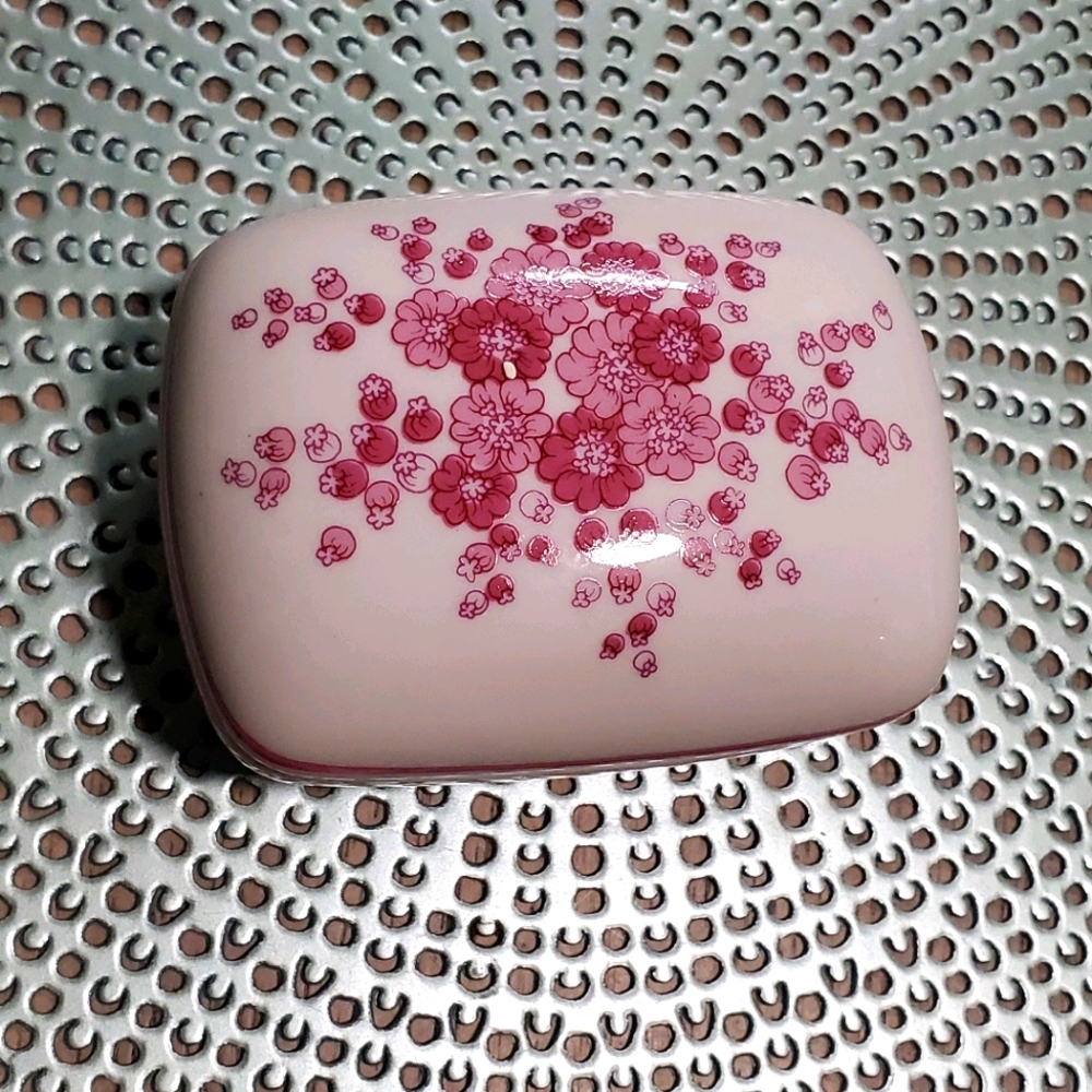 Antique 1830s hollohaza trinket dish